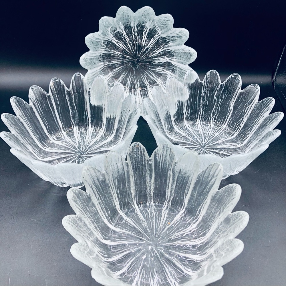 Holmegaard Copenhagen Lg 6” Petal Salad Bowls Sidse Werner Frosted Ice Set of 4